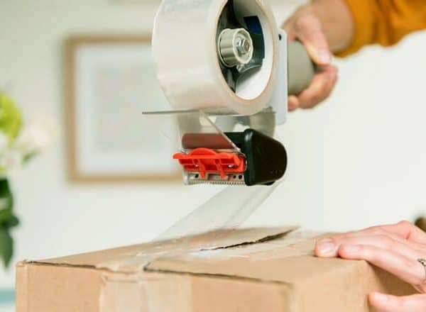 Why professional packing affects moving cost