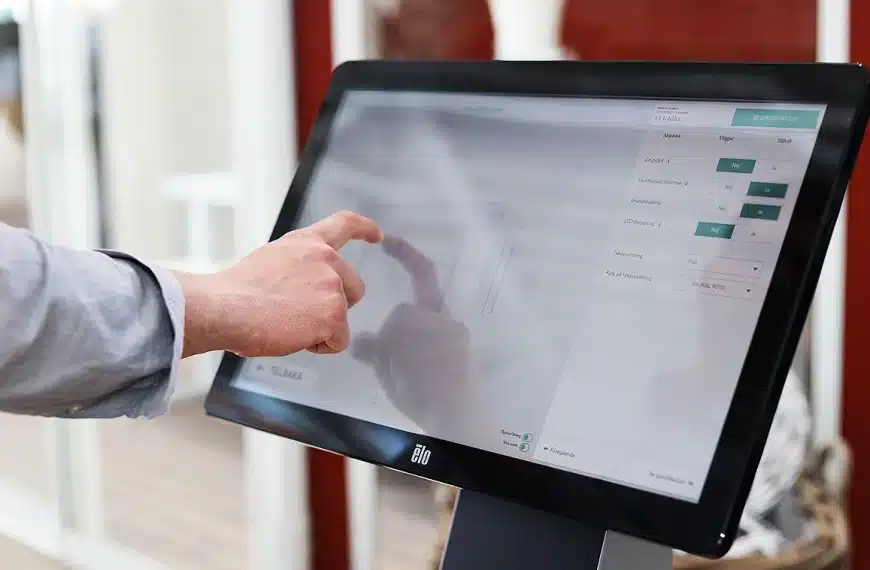 5 Ways Businesses Can Use Self-Service Kiosks to Increase Revenue