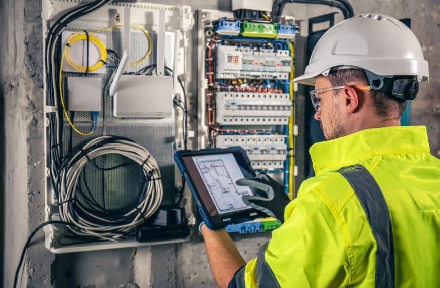 Crisis Management: The Critical Role of Advanced Diagnostics and Industrial Repair Hardware