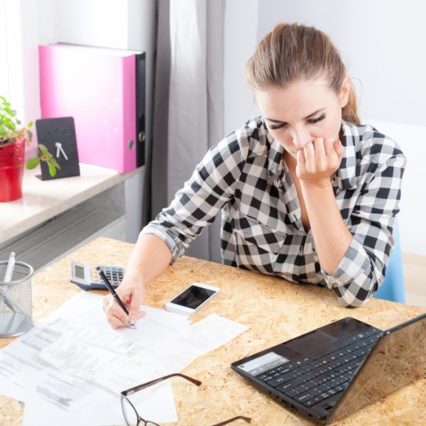 Building Healthy Financial Habits for Women Across Life Stages